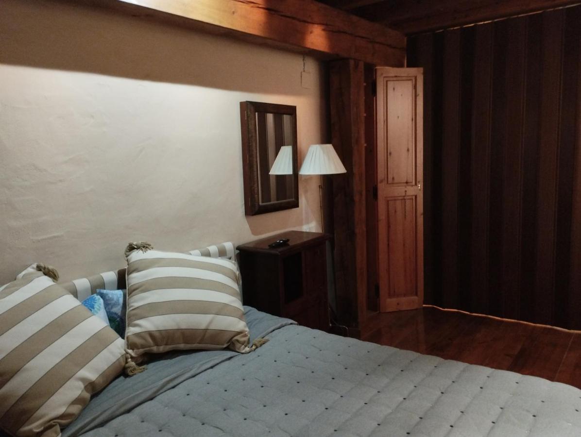 Esqui, Aigueestortes Y Boi-Tauell A Tus Pies En Ebrehogar Pla de l'Ermita Dış mekan fotoğraf